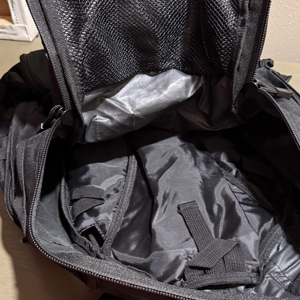 VISM Rugged Black Backpack - Picture 5 of 7
